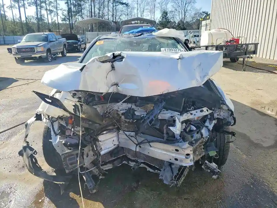 4T1KZ1AK7NU069607 2022 TOYOTA CAMRY-4