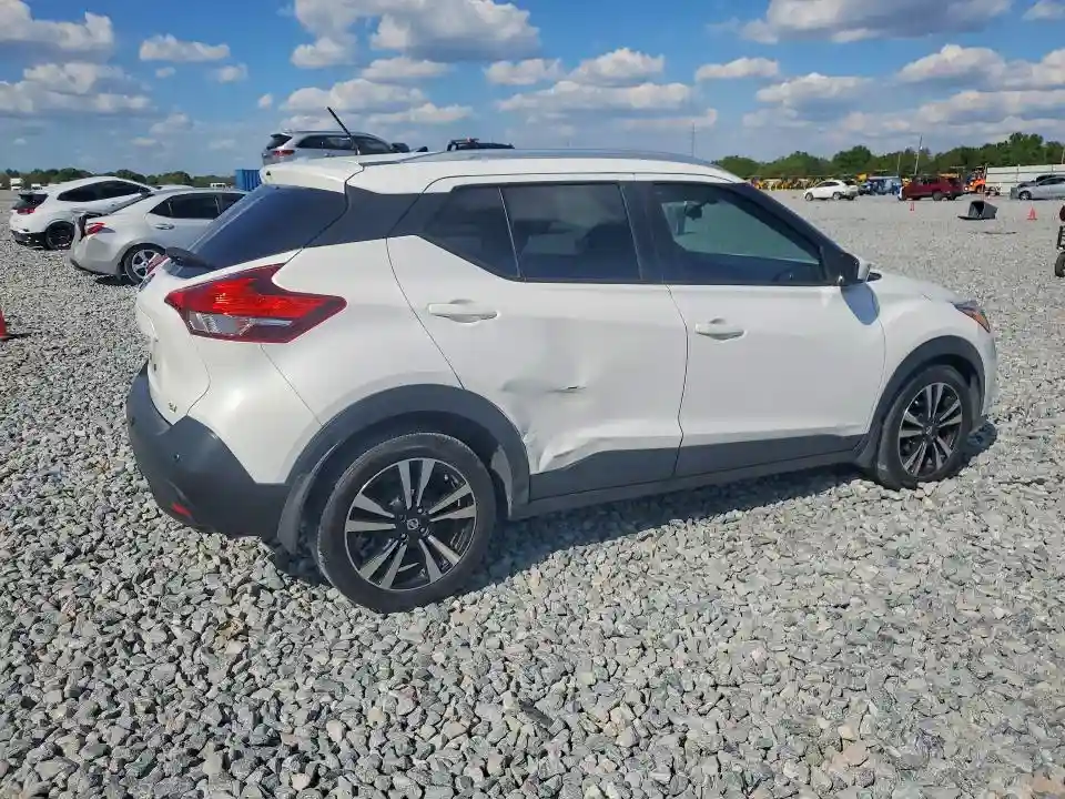 3N1CP5CV7LL575767 2020 NISSAN KICKS-2
