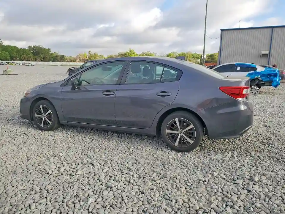 4S3GKAV64M3604523 2021 SUBARU IMPREZA-1