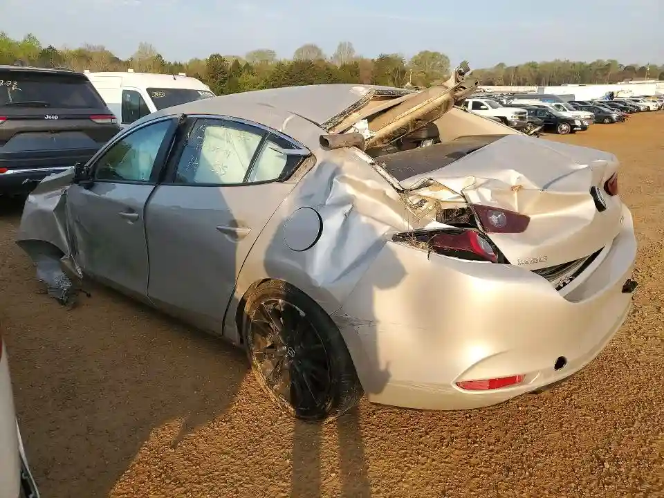 JM1BPABM3S1774458 2025 MAZDA MAZDA3-1