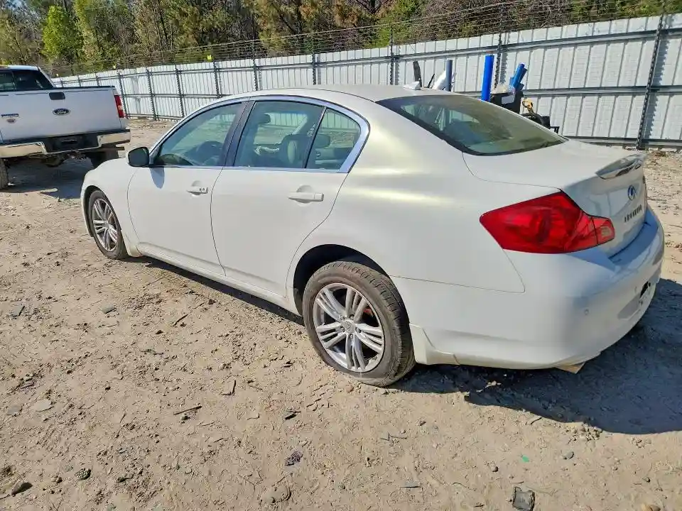 JN1CV6AR5DM757590 2013 INFINITI G37-1