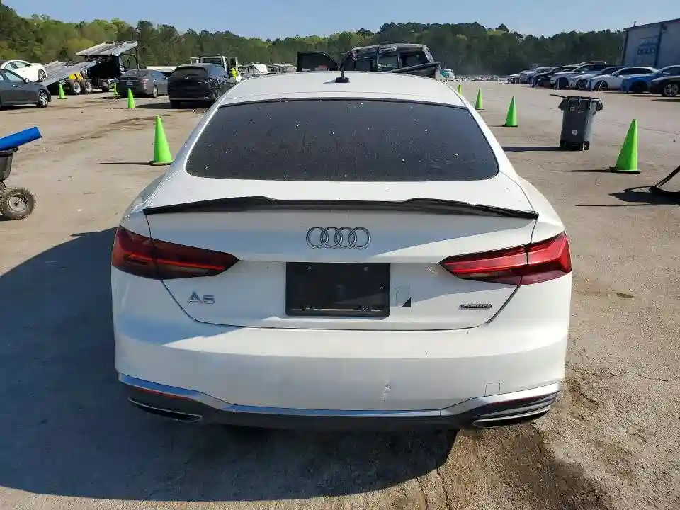 WAUDACF51MA043939 2021 AUDI A5-5