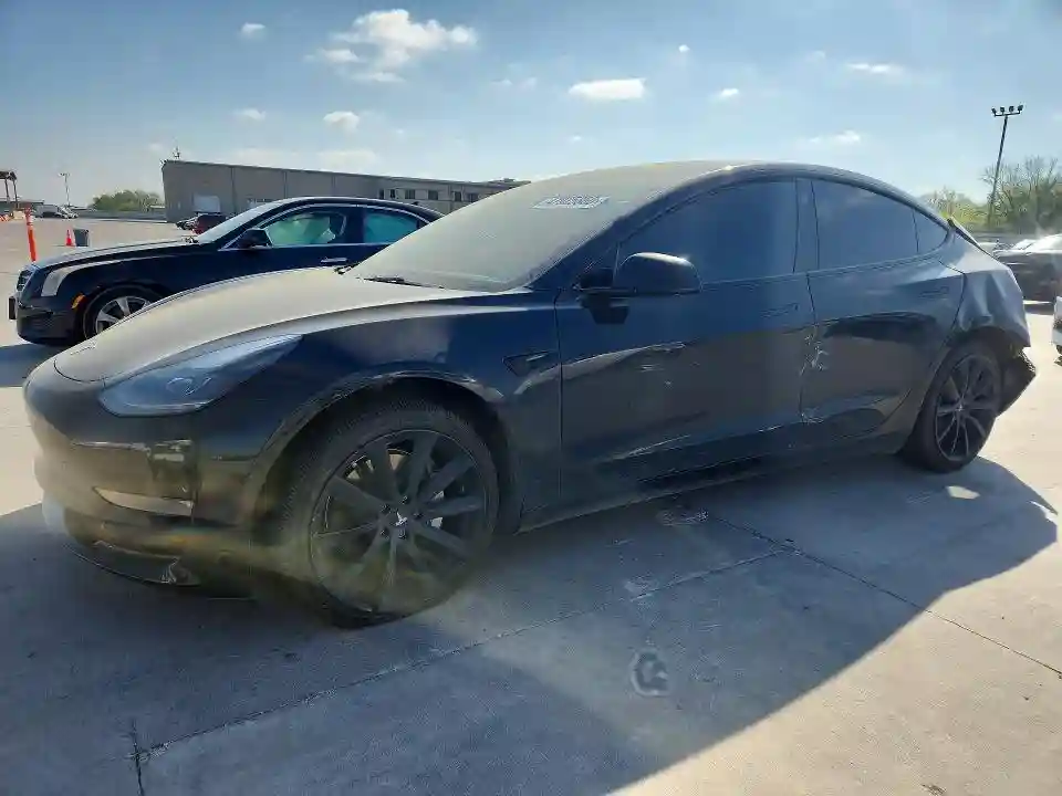 5YJ3E1EB7PF591535 2023 TESLA MODEL 3-0