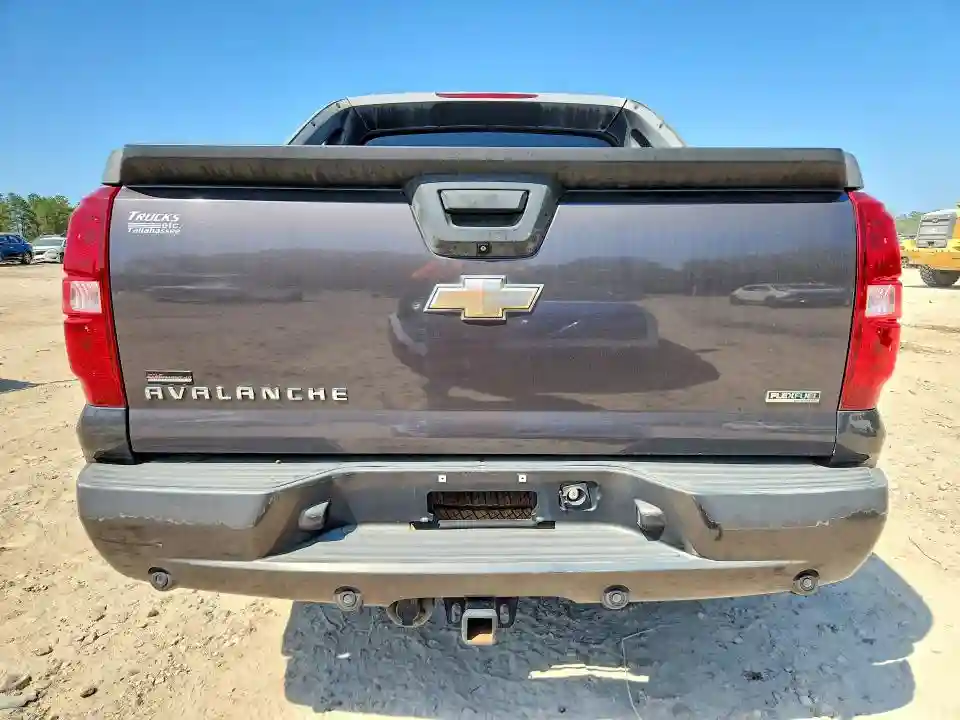 3GNTKFE35BG128964 2011 CHEVROLET AVALANCHE-5