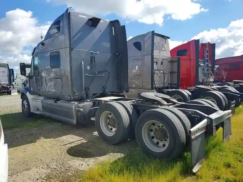 1XP4DP9X6CD133033 2012 PETERBILT ALL MODELS-2