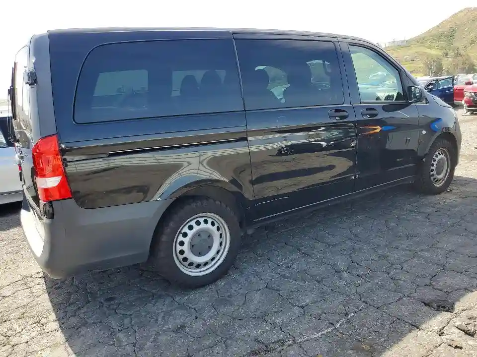 WD4PG2EE9K3575294 2019 MERCEDES BENZ METRIS-2