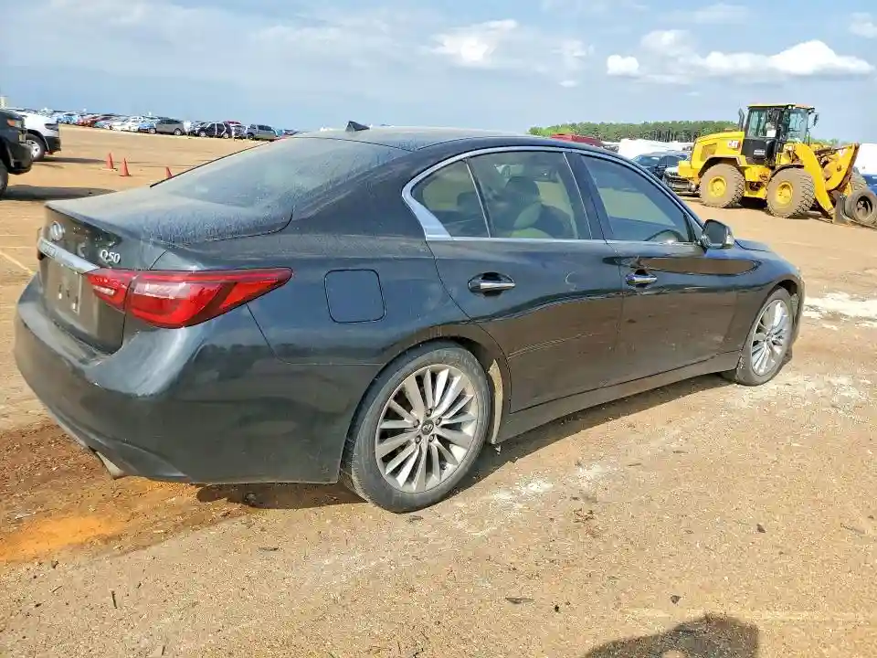 JN1EV7AP8KM516388 2019 INFINITI Q50-2