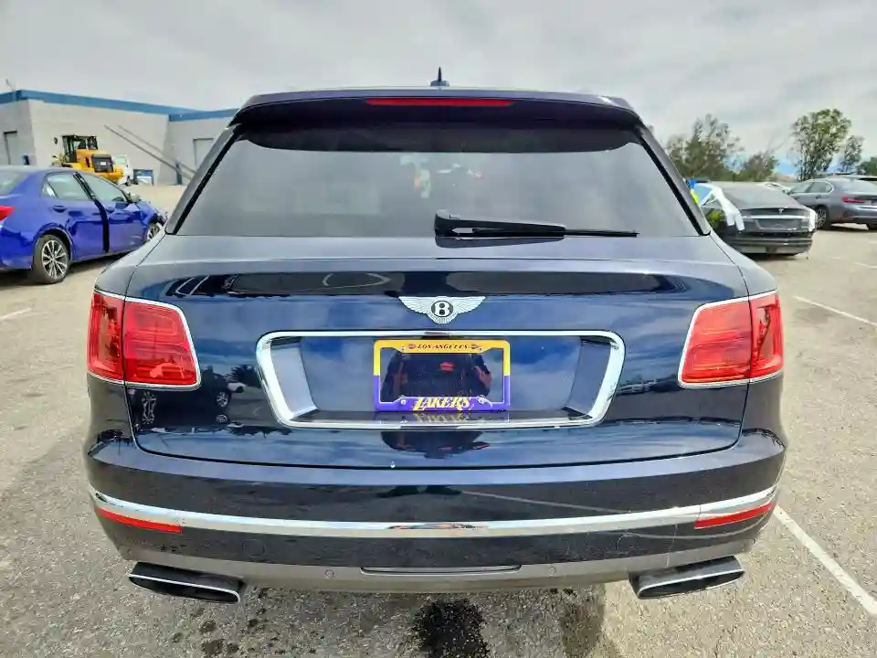 SJAAC2ZV8JC021752 2018 BENTLEY ALL MODELS-5