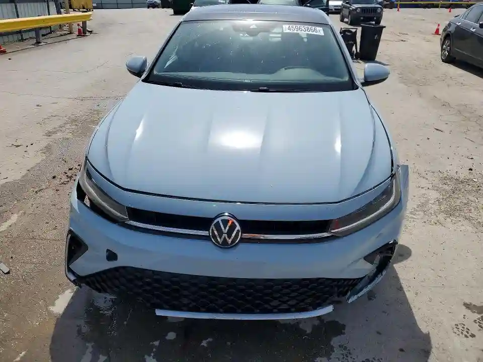 3VW7X7BU6SM073468 2025 VOLKSWAGEN JETTA-4