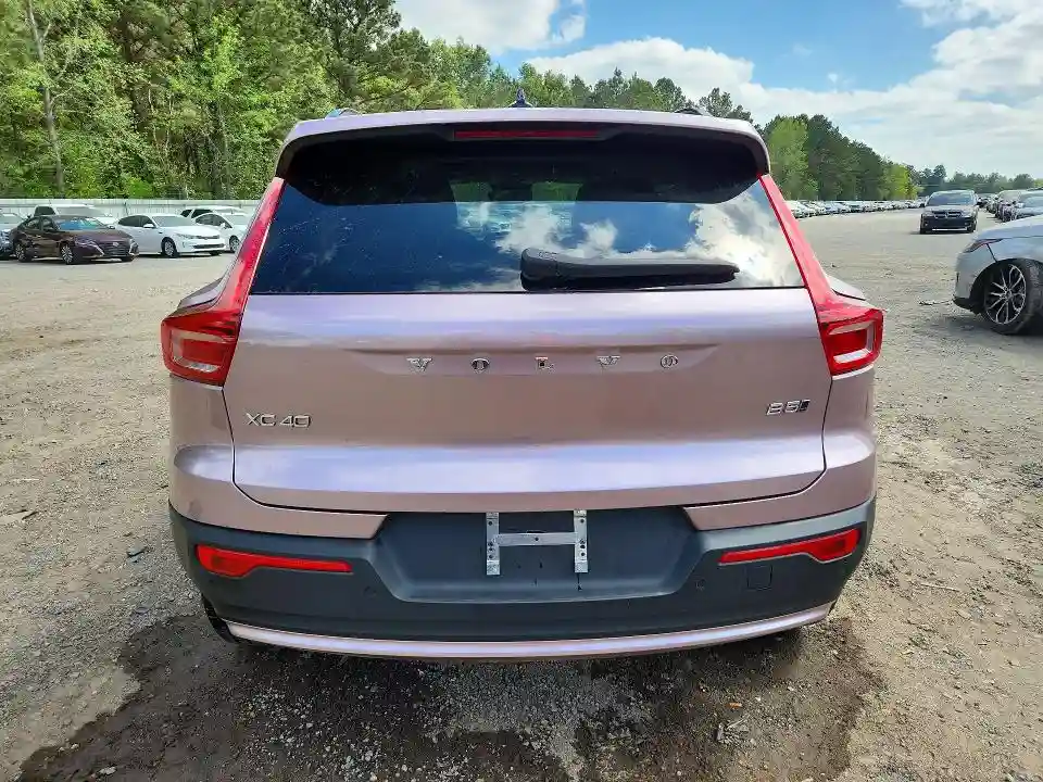YV4L12UM5S2478728 2025 VOLVO XC40-5