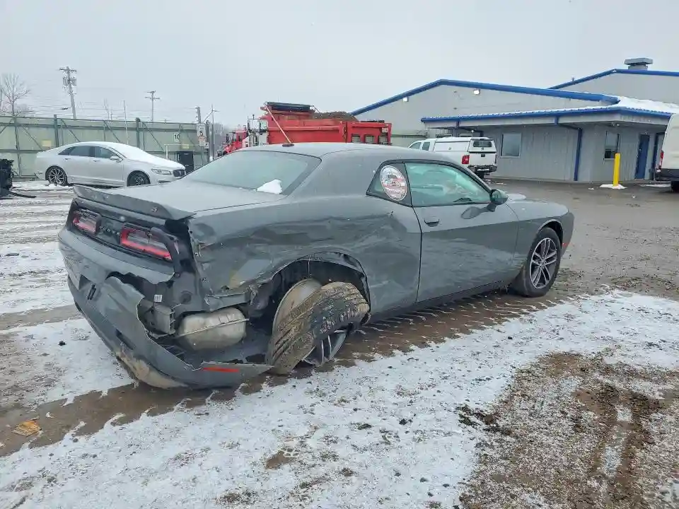 2C3CDZGG9KH636296 2019 DODGE CHALLENGER-2