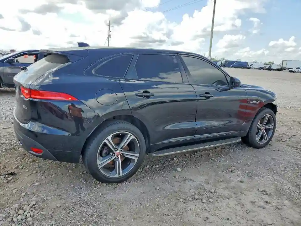 SADCL2GX5JA294627 2018 JAGUAR F-PACE-2