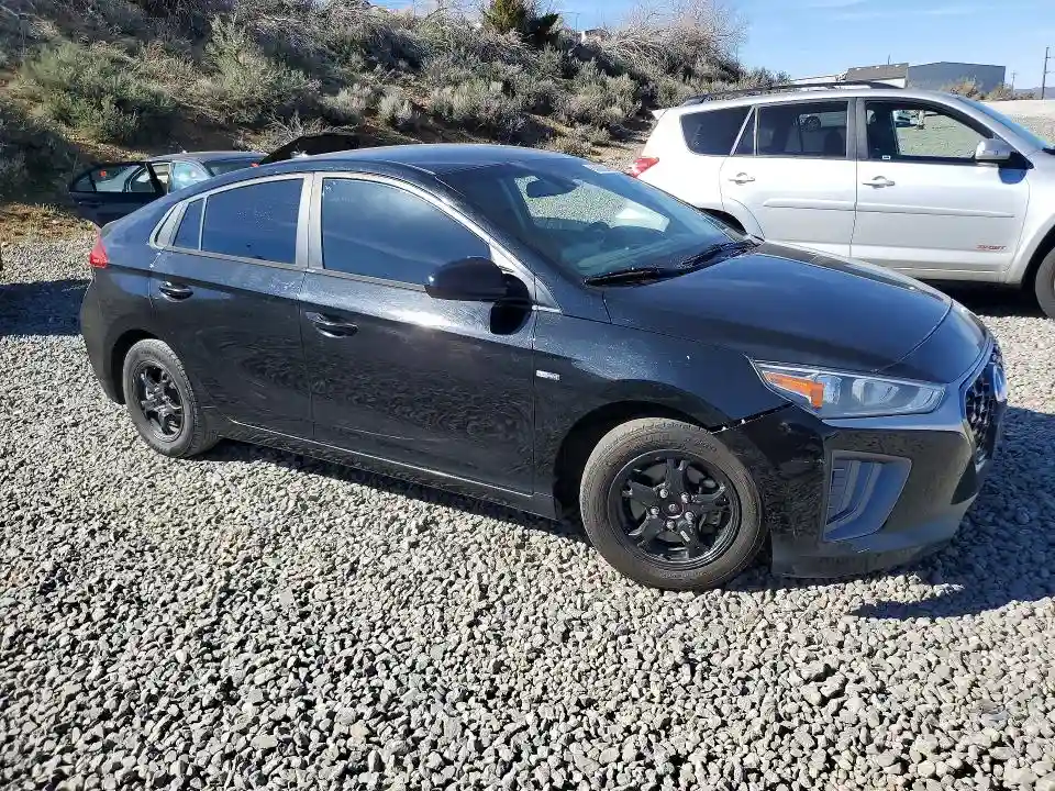 KMHC65LC0LU227938 2020 HYUNDAI IONIQ-3