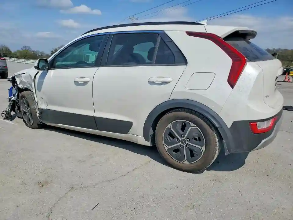 KNDCP3LE1R5147302 2024 KIA NIRO-1