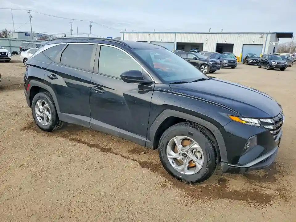 5NMJBCDE9RH398666 2024 HYUNDAI TUCSON-3