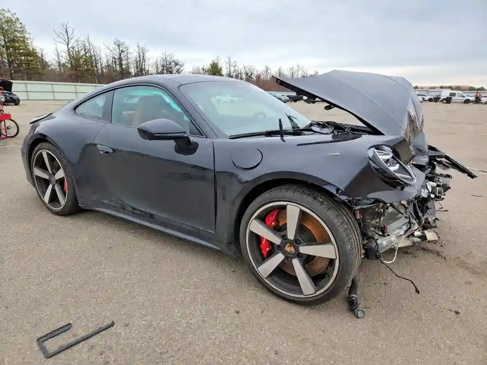 WP0AH2A93TS213118 2026 PORSCHE 911-3