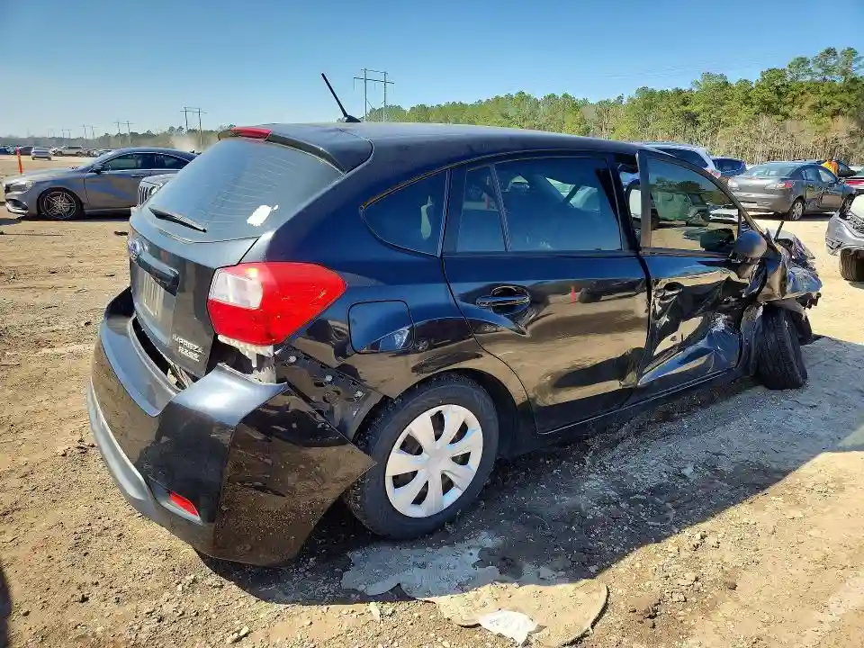 JF1GPAA60FH269652 2015 SUBARU IMPREZA-2