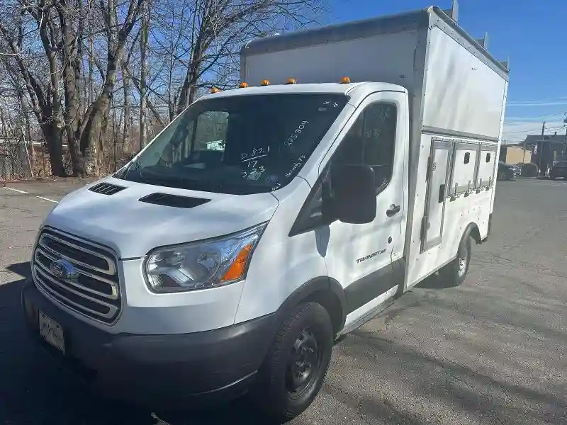 1FDBW5PM2HKB09021 2017 FORD TRANSIT-0