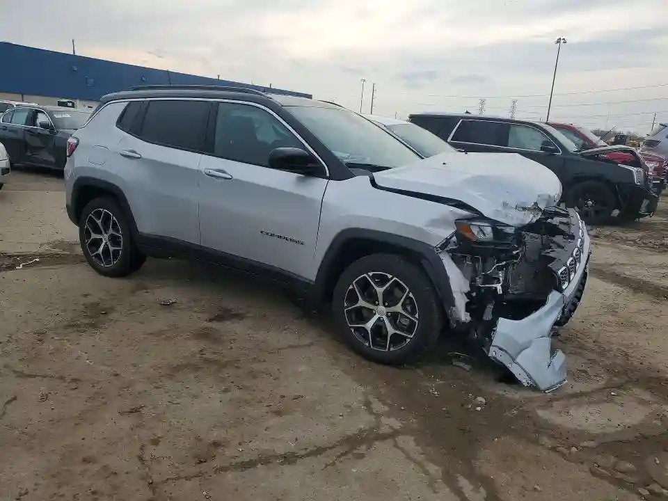 3C4NJDCN1RT128989 2024 JEEP COMPASS-3