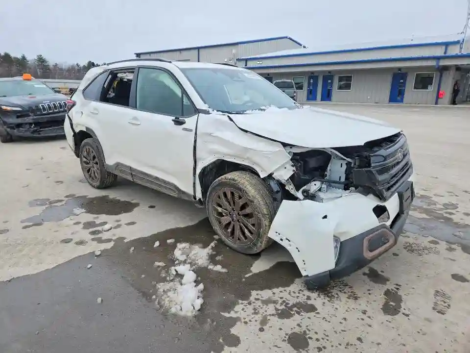 JF2SLSJD2SH454043 2025 SUBARU FORESTER-3