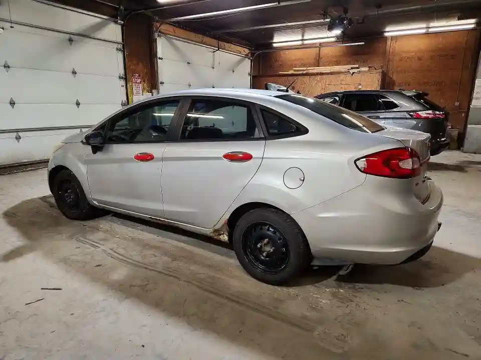3FADP4BJ8DM207383 2013 FORD FIESTA-1