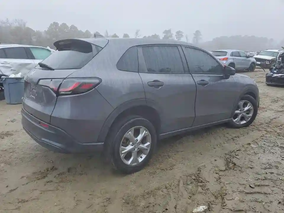 3CZRZ2H3XPM704537 2023 HONDA HR-V-2