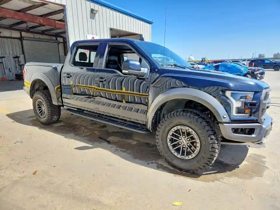 1FTFW1RG8KFA06854 2019 FORD F150-3