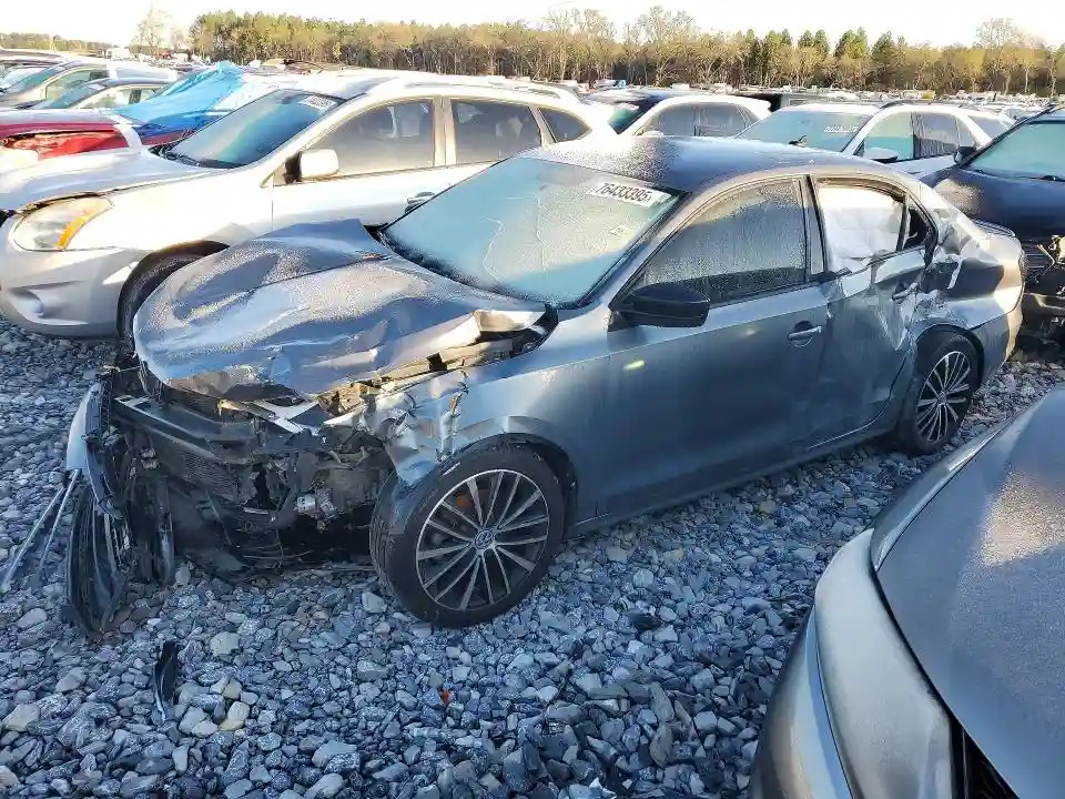 3VWD17AJ3GM399263 2016 VOLKSWAGEN JETTA-0
