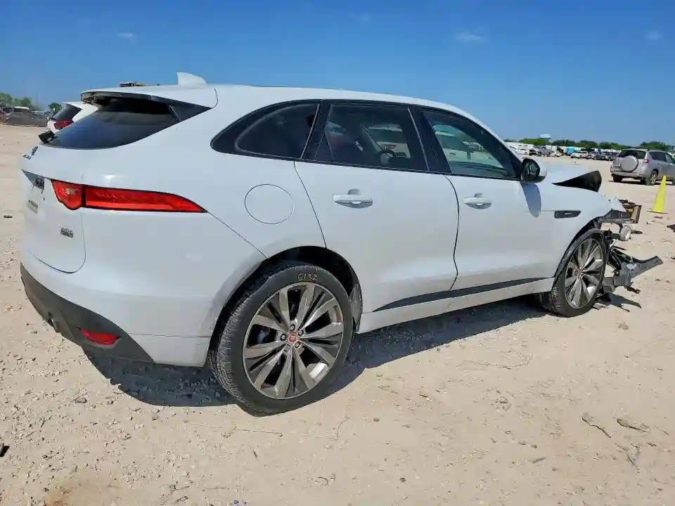 SADCL2BV6HA062151 2017 JAGUAR F-PACE-2