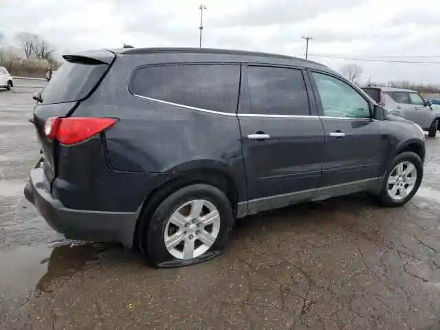 1GNKVGED3BJ255048 2011 CHEVROLET TRAVERSE-2