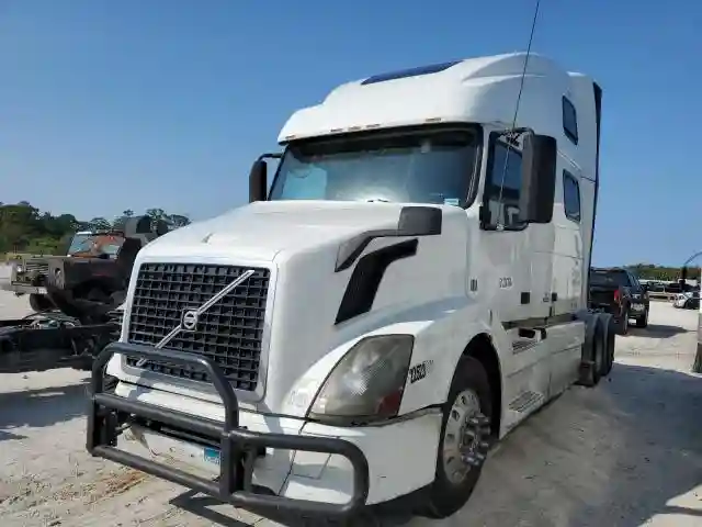 4V4NC9EH2FN187533 2015 VOLVO VN-1