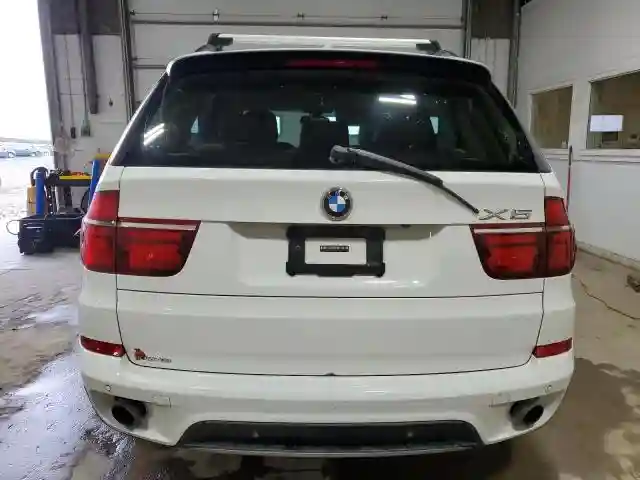 5UXZV4C56BL414083 2011 BMW X5-5
