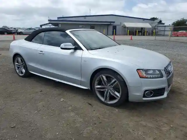 WAUVGAFH9BN005270 2011 AUDI S5/RS5-3