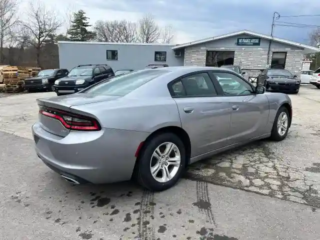 2C3CDXBG5JH151003 2018 DODGE CHARGER-3