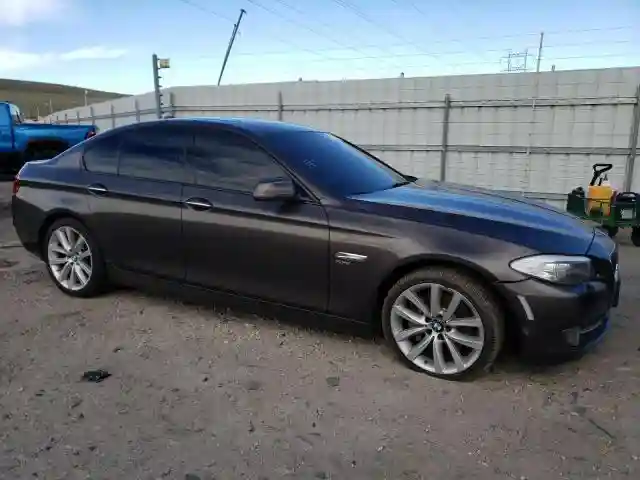 WBAFU7C58CDU65666 2012 BMW 5 SERIES-3