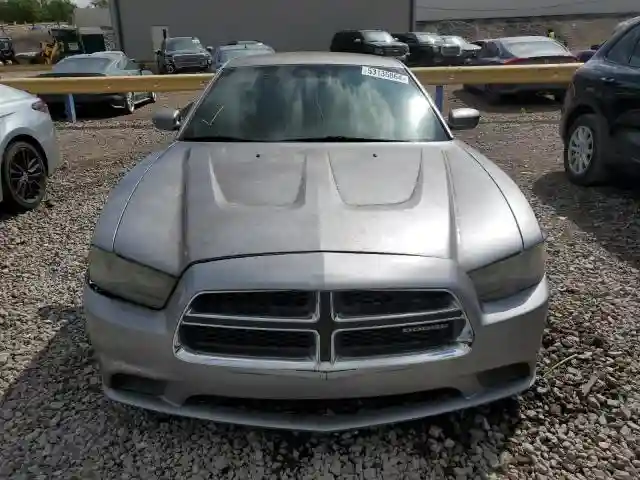 2B3CL3CG8BH532563 2011 DODGE CHARGER-4