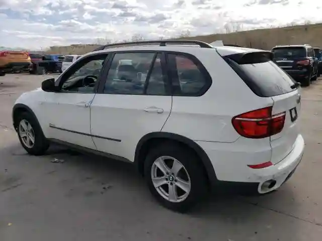 5UXZV4C58CL762811 2012 BMW X5-1