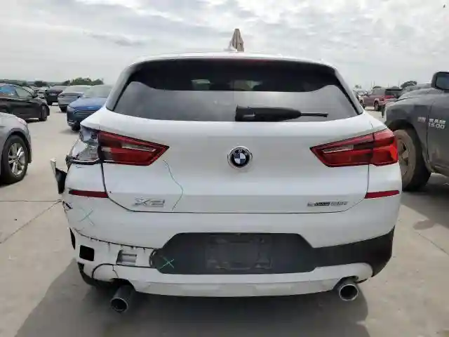 WBXYJ3C37JEJ75134 2018 BMW X2-5