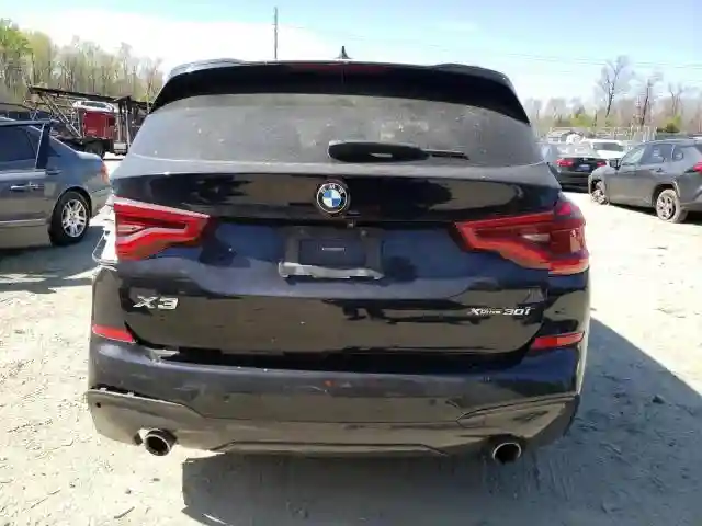 5UXTR9C59KLE17831 2019 BMW X3-5