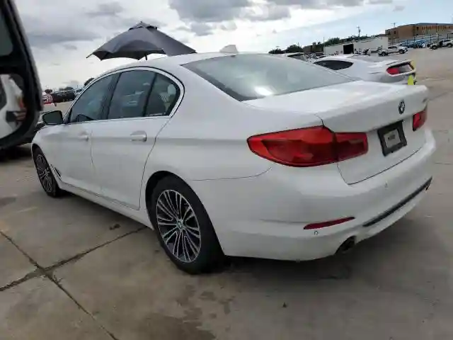 WBAJA5C59KG900764 2019 BMW 5 SERIES-1