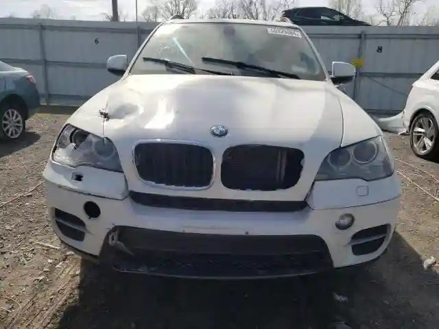 5UXZV4C58CL889994 2012 BMW X5-4
