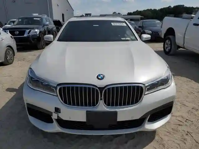 WBA7F2C59JG423651 2018 BMW 7 SERIES-4