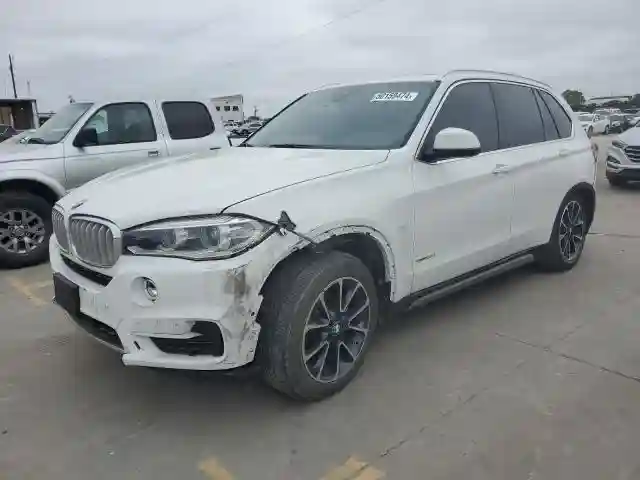 5UXKR2C54J0X08625 2018 BMW X5-0