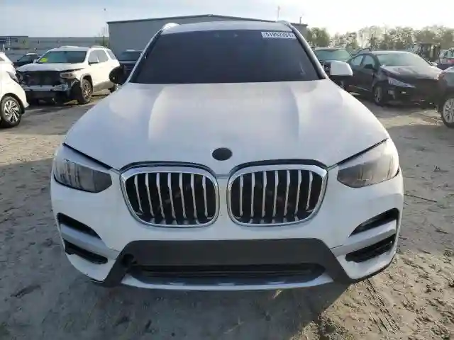 5UXTR7C55KLR43889 2019 BMW X3-4
