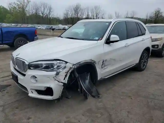 5UXKR0C52J0X92951 2018 BMW X5-0