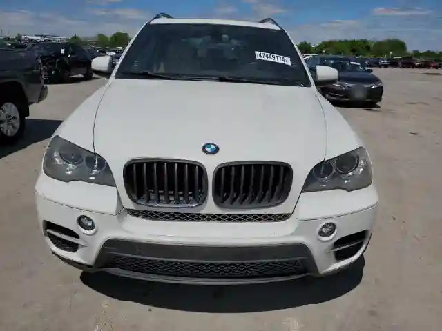 5UXZW0C51CL669716 2012 BMW X5-4