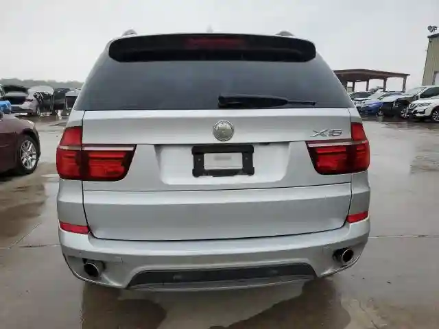 5UXZV4C53CL750341 2012 BMW X5-5