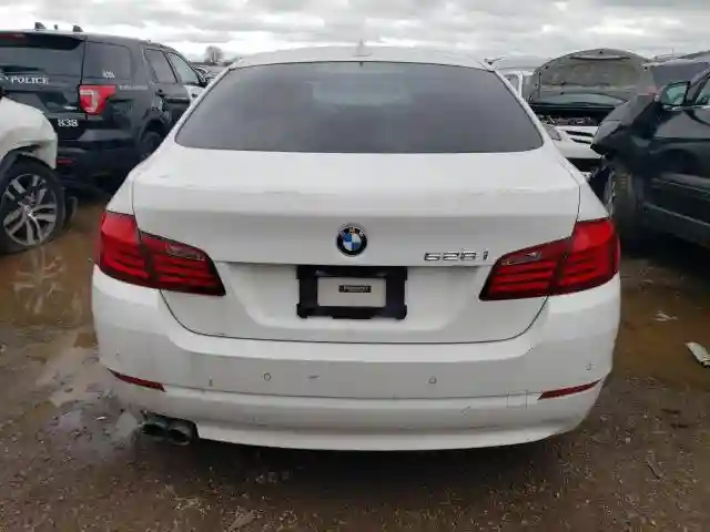WBAXH5C51CDW03089 2012 BMW 5 SERIES-5