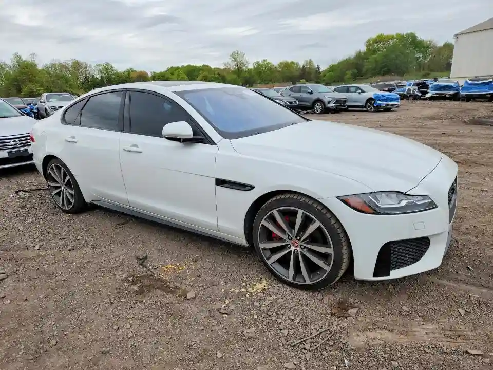 SAJBM4BV4HCY49122 2017 JAGUAR XF-3