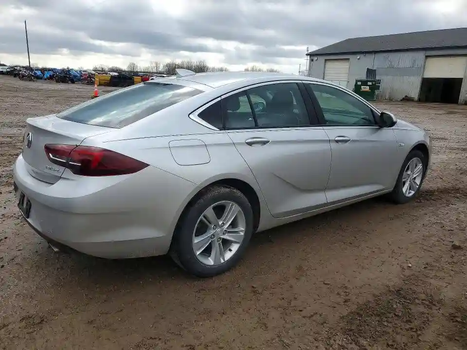 W04GL6SX4J1060727 2018 BUICK REGAL-2